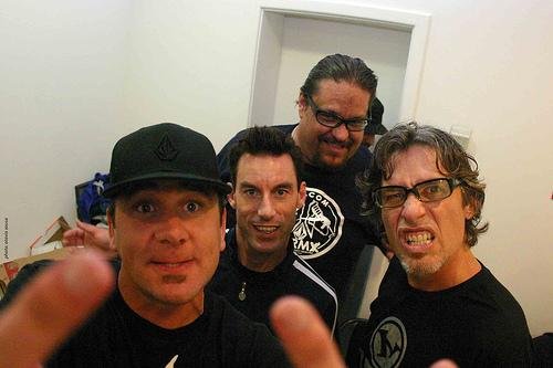 Pennywise added to Less Than Jake Sydney Sidewave