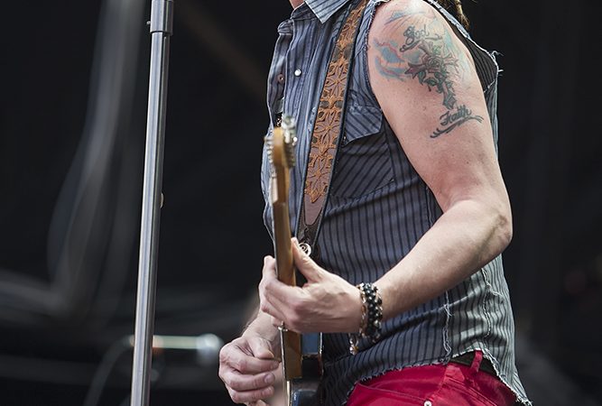 Richie Sambora Announces Additional Sidewave