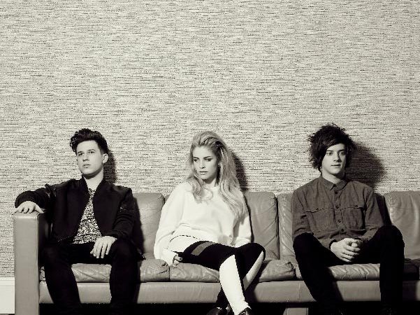 London Grammar  – ‘Wasting My Young Years’
