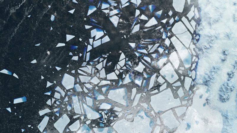 Sleepmakeswaves Announce Album & Tour