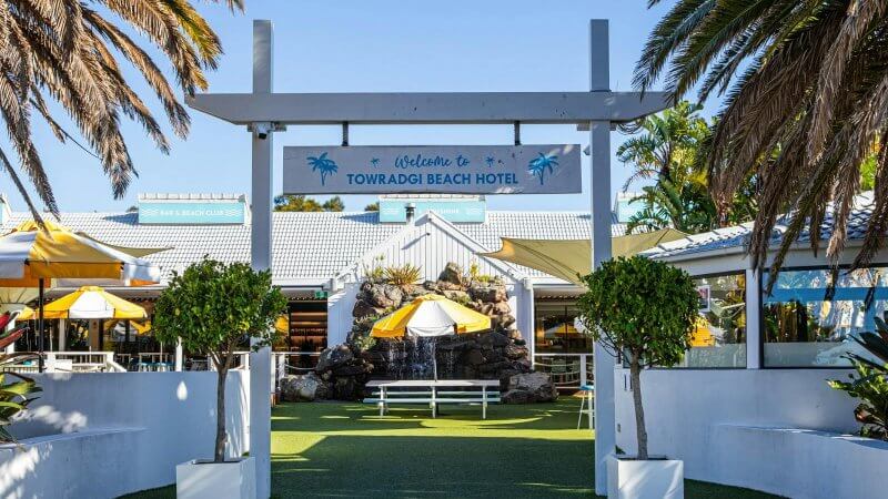 Waves & Yours and Owls Partner to Bring Live Music To The Illawarra