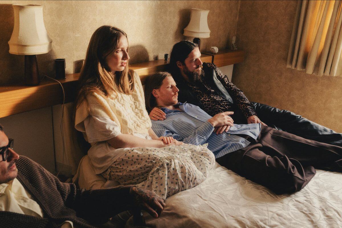 Dry Cleaning Share Final Secret Love Single “Joy”