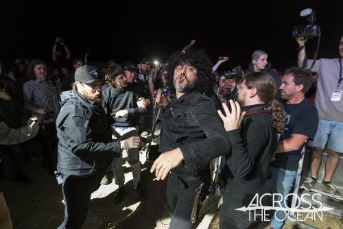 at_the_drive_in_yours_and_owls_festival_14