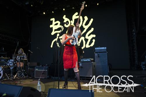 body_type_sydney_opera_house_forecourt_19