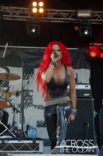 butcher_babies_adelaide_soundwave_15_02