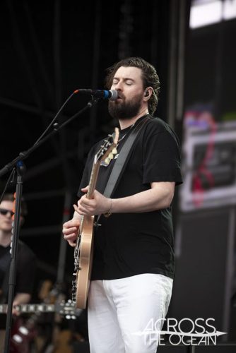 courteeners_yours_and_owls_2025_01