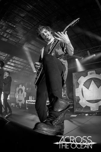 crown_the_empire_sydney_soundwave_15_09
