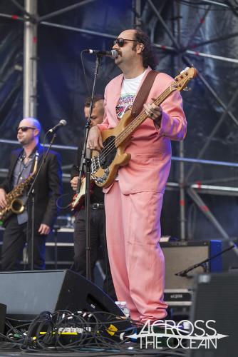 donny_benet_showband_yours_and_owls_festival_03