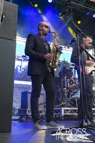 donny_benet_showband_yours_and_owls_festival_08
