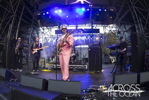 donny_benet_showband_yours_and_owls_festival_11