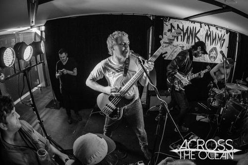 drunk_mums_the_farmer_and_the_owl_15_04