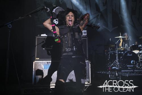 escape_the_fate_sydney_soundwave_15_11