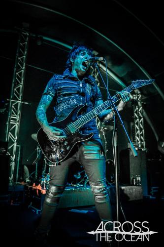 escape_the_fate_the_triffid_04