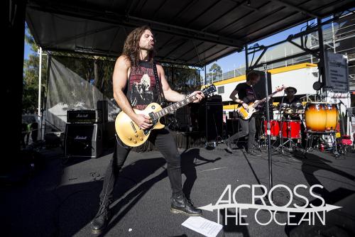 frankies_world-_famous_house_band_uncaged_festival_04