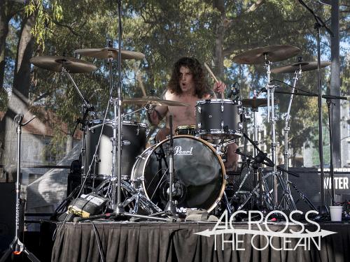 frankies_world-_famous_house_band_uncaged_festival_18