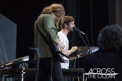 gotye_beat_the_drum_03