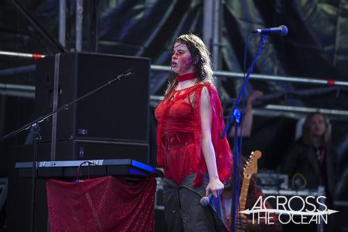 le_butcherettes_yours_and_owls_festival_40