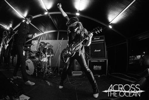 los_labios_yours_and_owls_festival_17