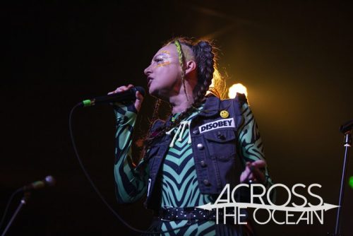 monster_zoku_onsomb_waves_01