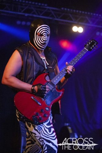 monster_zoku_onsomb_waves_05