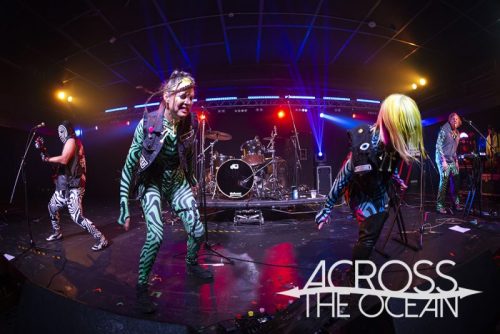 monster_zoku_onsomb_waves_18