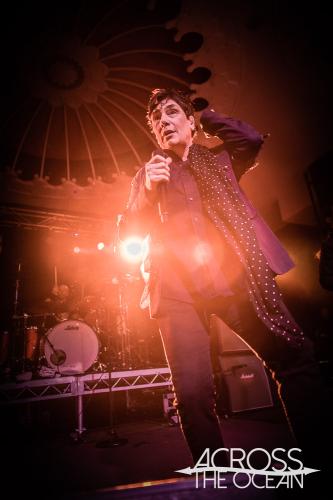 mr_big_eatons_hill_hotel_02