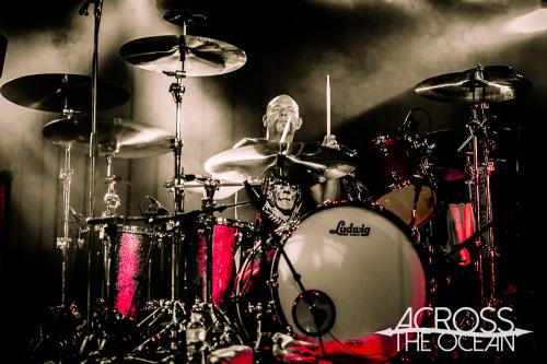 mr_big_eatons_hill_hotel_04