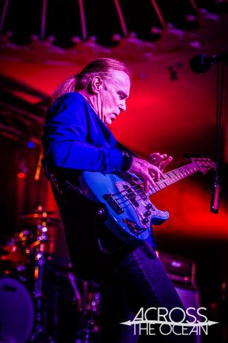 mr_big_eatons_hill_hotel_09