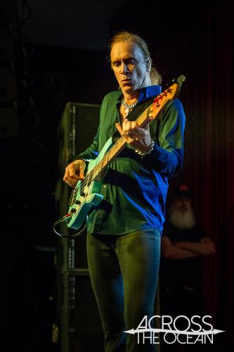 mr_big_eatons_hill_hotel_15