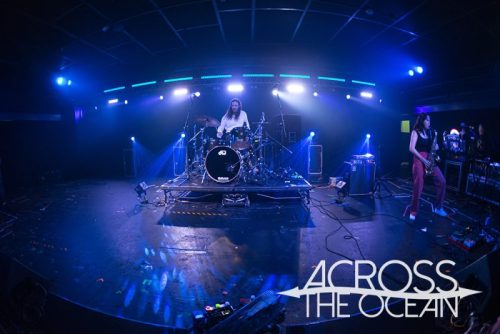 party_dozen_waves_11