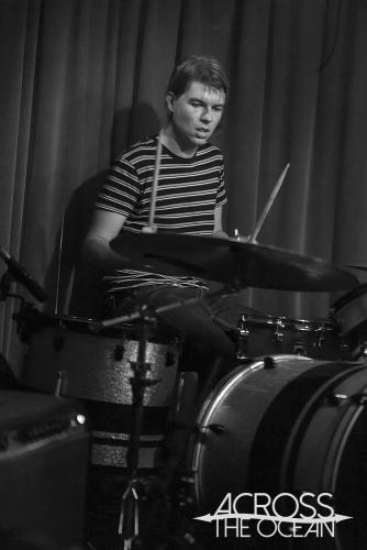 peter_bibby_and_his_bottles_of_confidence_brighton_up_bar_10