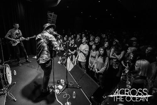 peter_bibby_and_his_bottles_of_confidence_newtown_social_club_21