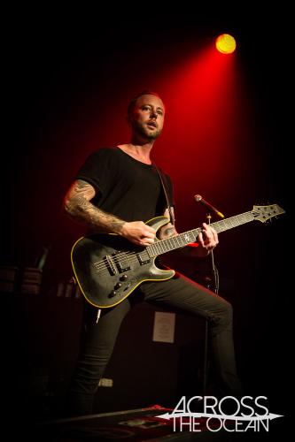 raised_fist_max_watts_07