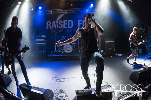 raised_fist_the_metro_07