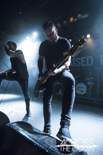 raised_fist_the_metro_11