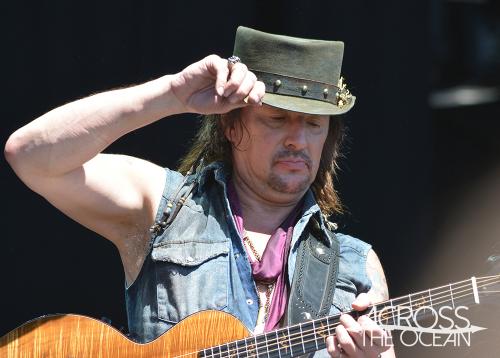 richie_sambora_ian_bell_adelaide_soundwave_14_03