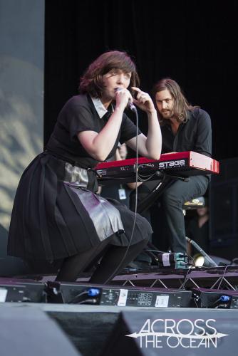 sarah_blasko_beat_the_drum_05