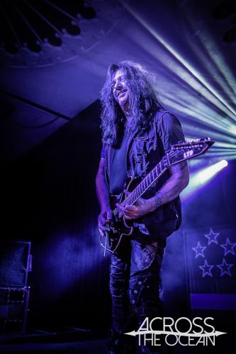 skid_row_eatons_hill_hotel_12