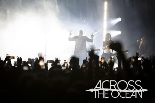 smashing_-pumpkins_the_world_is_a_vampire_festival_01