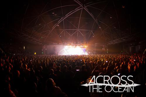 smashing_-pumpkins_the_world_is_a_vampire_festival_21