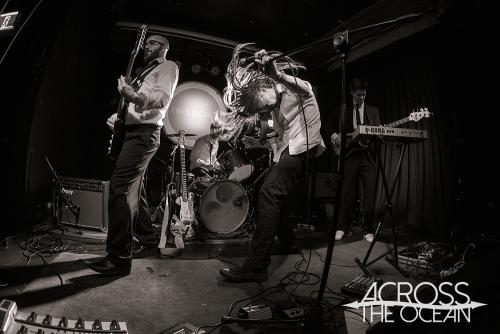 spectacles_fbi_social_19