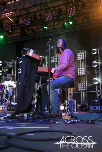 the_cat_empire_beat_the_drum_04