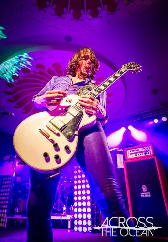 the_darkness_eatons_hill_hotel_11