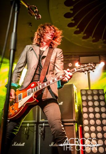 the_darkness_eatons_hill_hotel_14