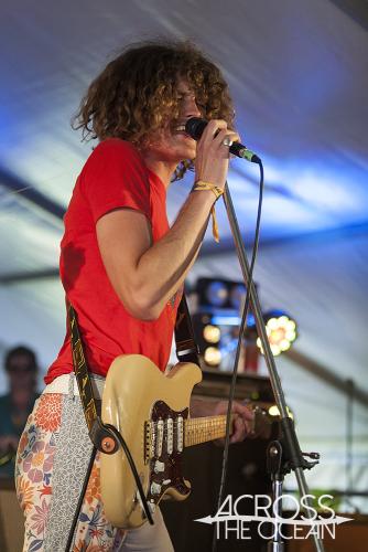 the_hints_yours__owls_festival_01