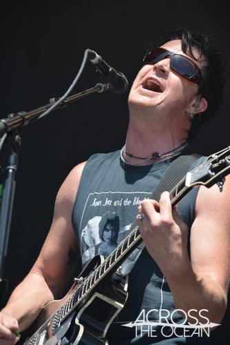 the_living_end_ian_bell_adelaide_soundwave_14_02