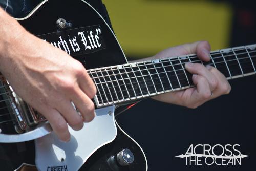 the_living_end_ian_bell_adelaide_soundwave_14_08