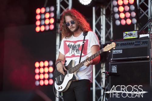 the_preatures_beat_the_drum_12