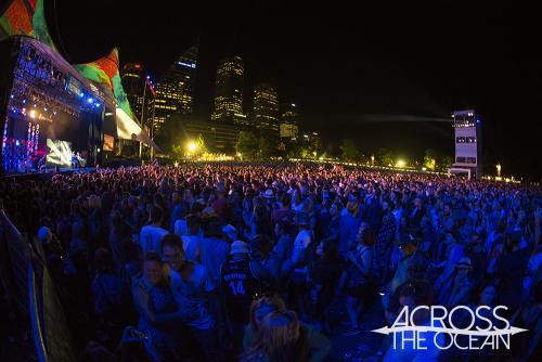 the_presets_beat_the_drum_13