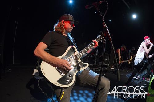 the_red_jumpsuit_apparatus_the_manning_bar_17